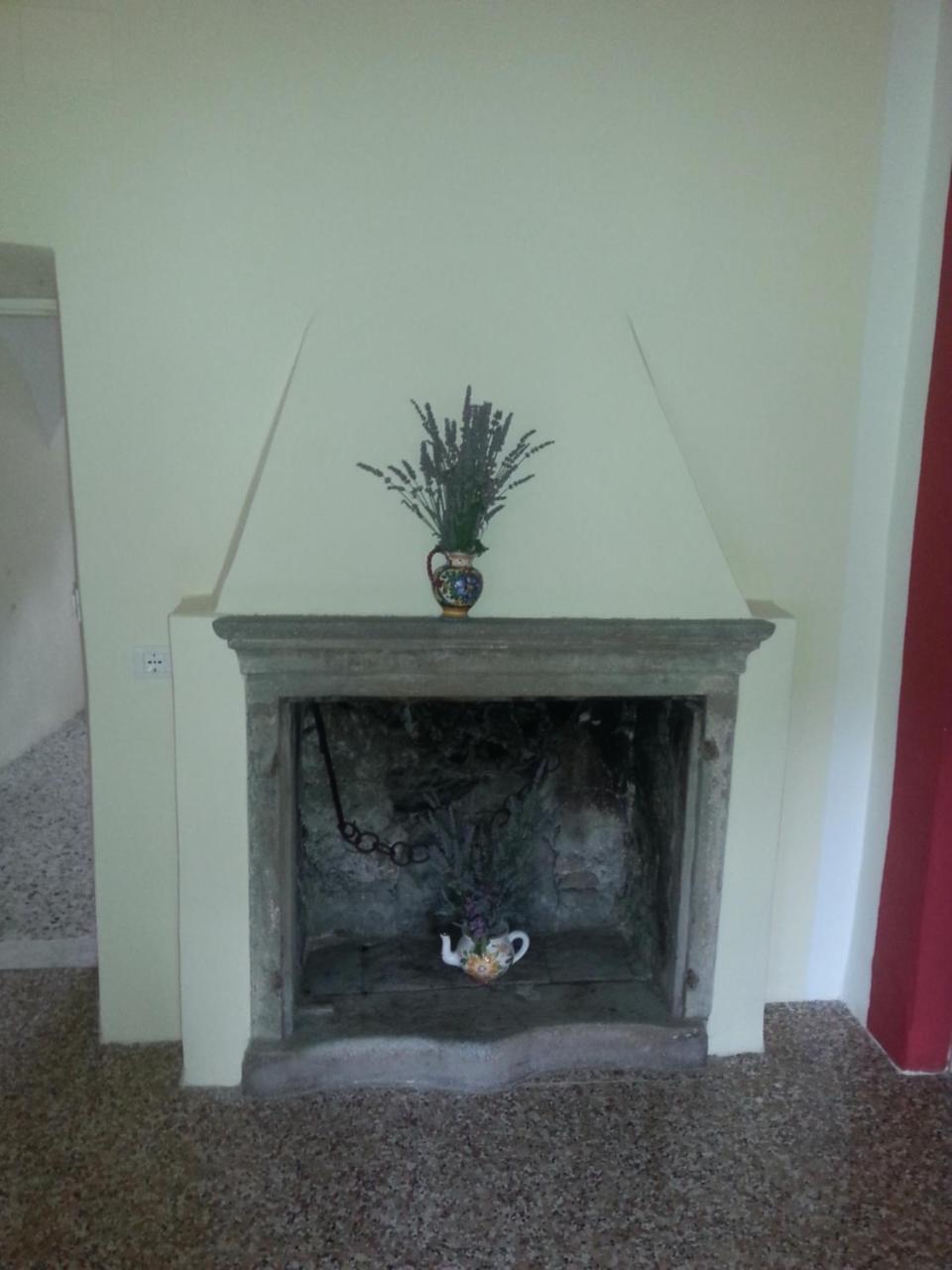 San Francesco E Il Lupo Appartement Pontremoli Buitenkant foto